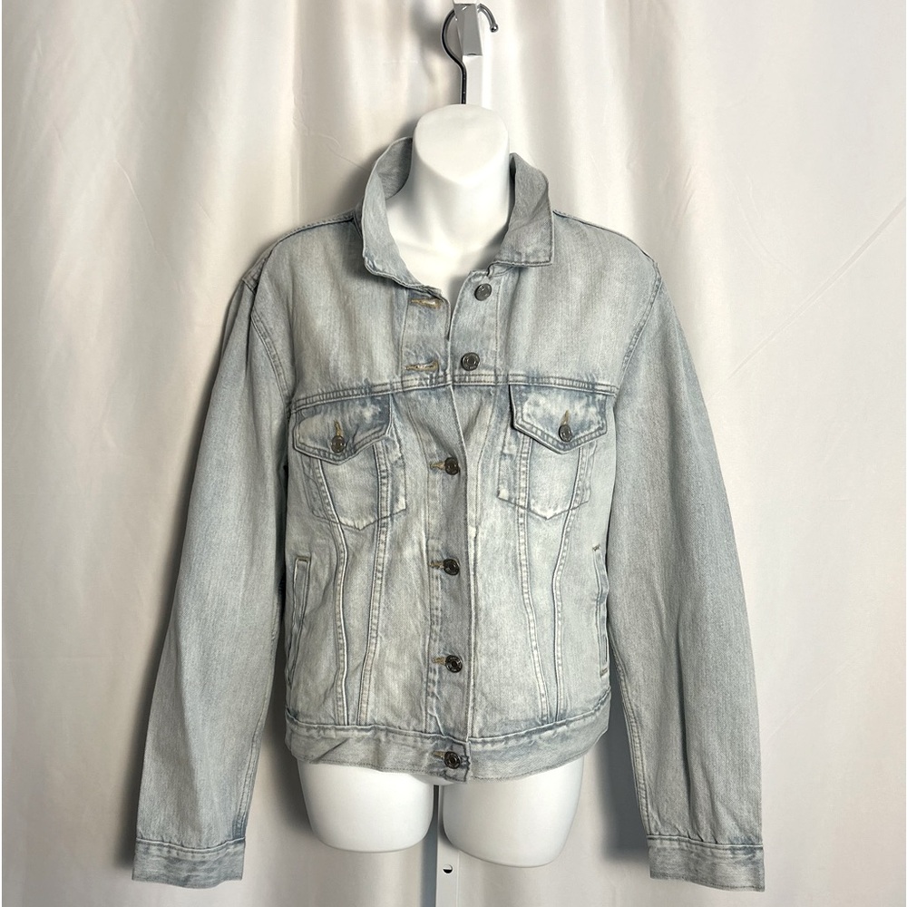 Classic Gap Denim Jacket. New without tags.